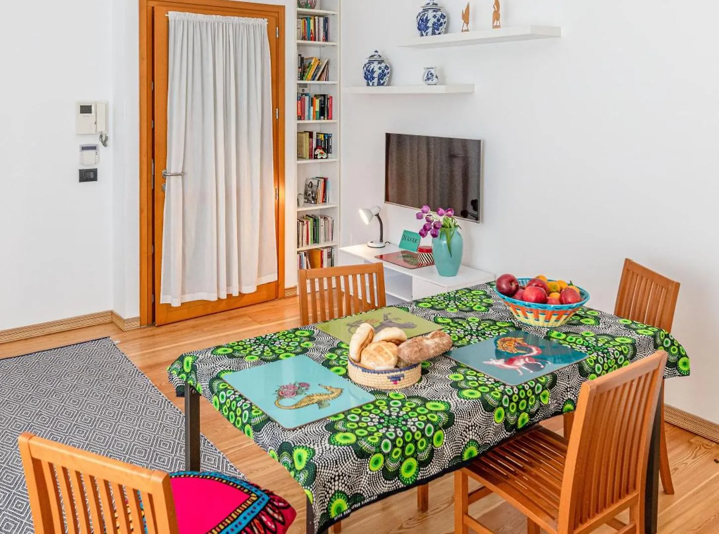 Quiet House In A Lively Area! Apartment Milan Italy