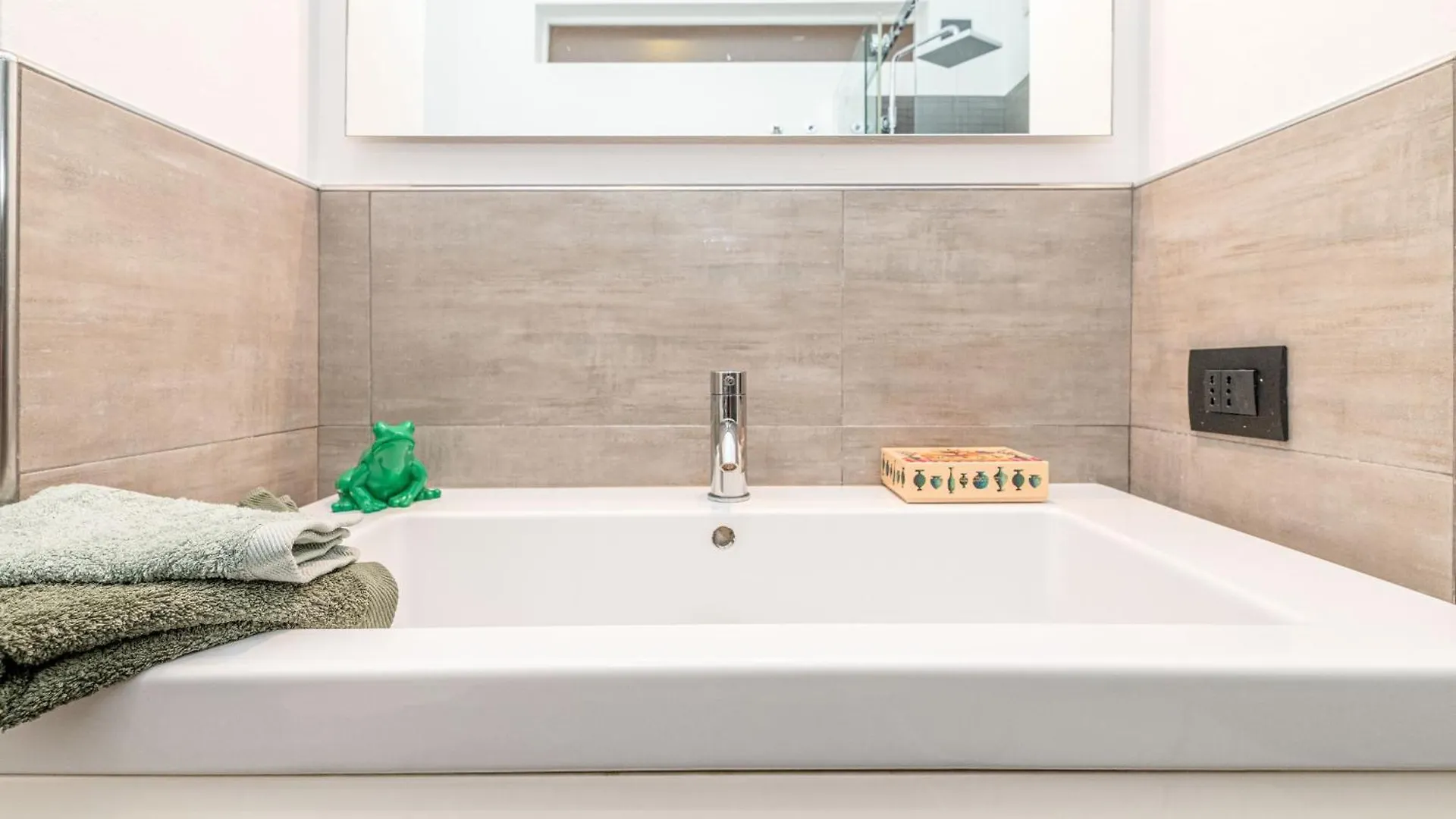Quiet House In A Lively Area! Apartment Milan